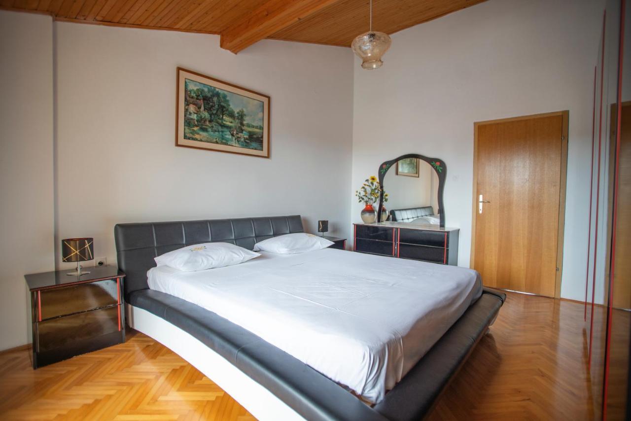 Apartments Nina Rovinj Ngoại thất bức ảnh